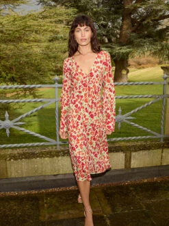 Carrie Tulip Print Dress 9 Carrie Tulip Print Dress -Kitri Studio 2025 03 12 KitriSummerLifestyle 09 042