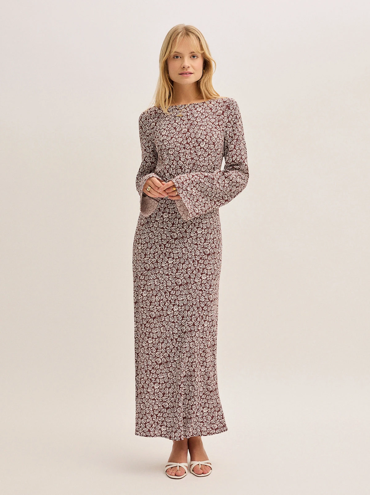 Adaline Aubergine Daisy Print Dress 3 Adaline Aubergine Daisy Print Dress - Image 3