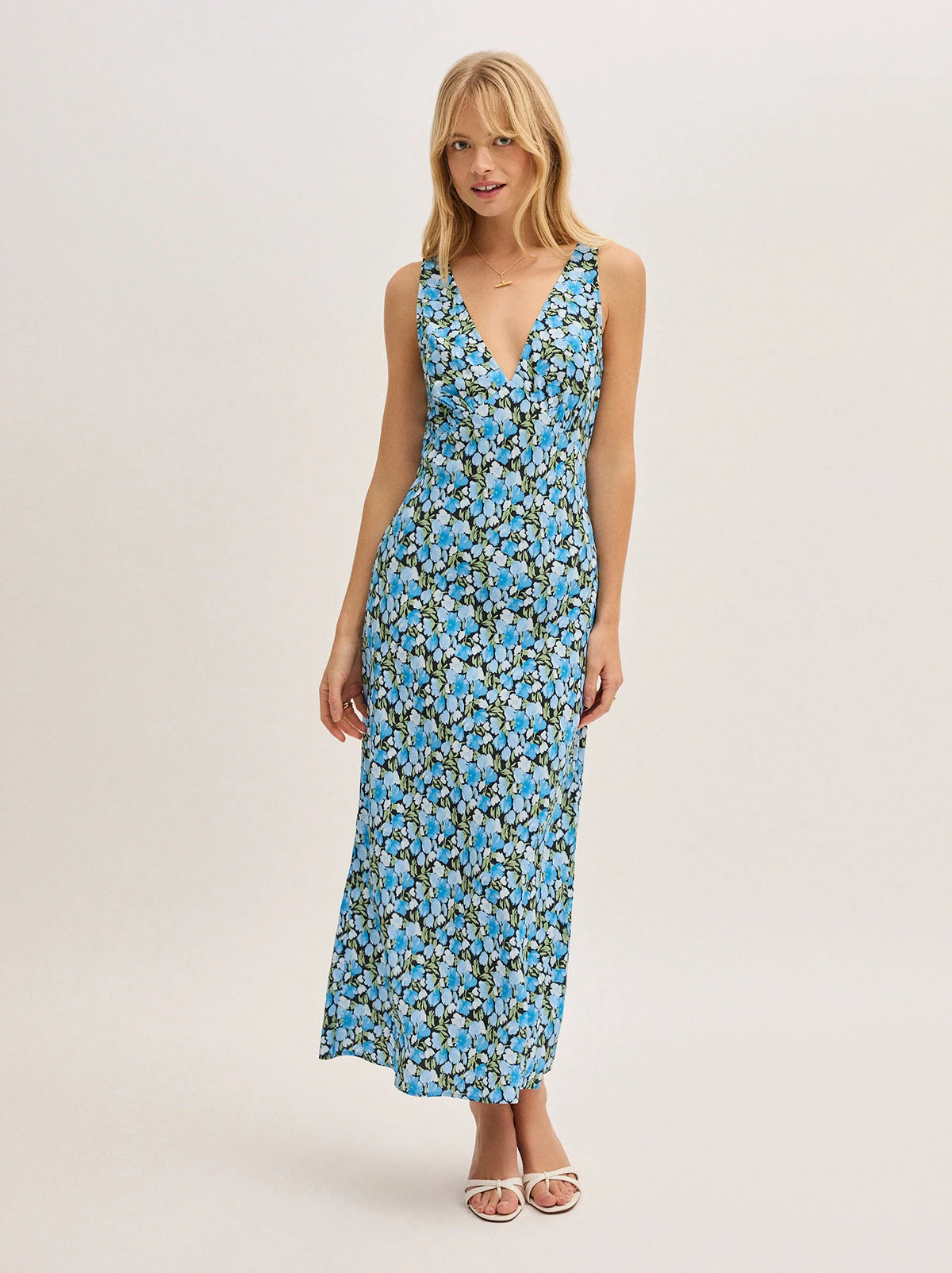 Danna Blue Floral Print Dress 2 Danna Blue Floral Print Dress - Image 2