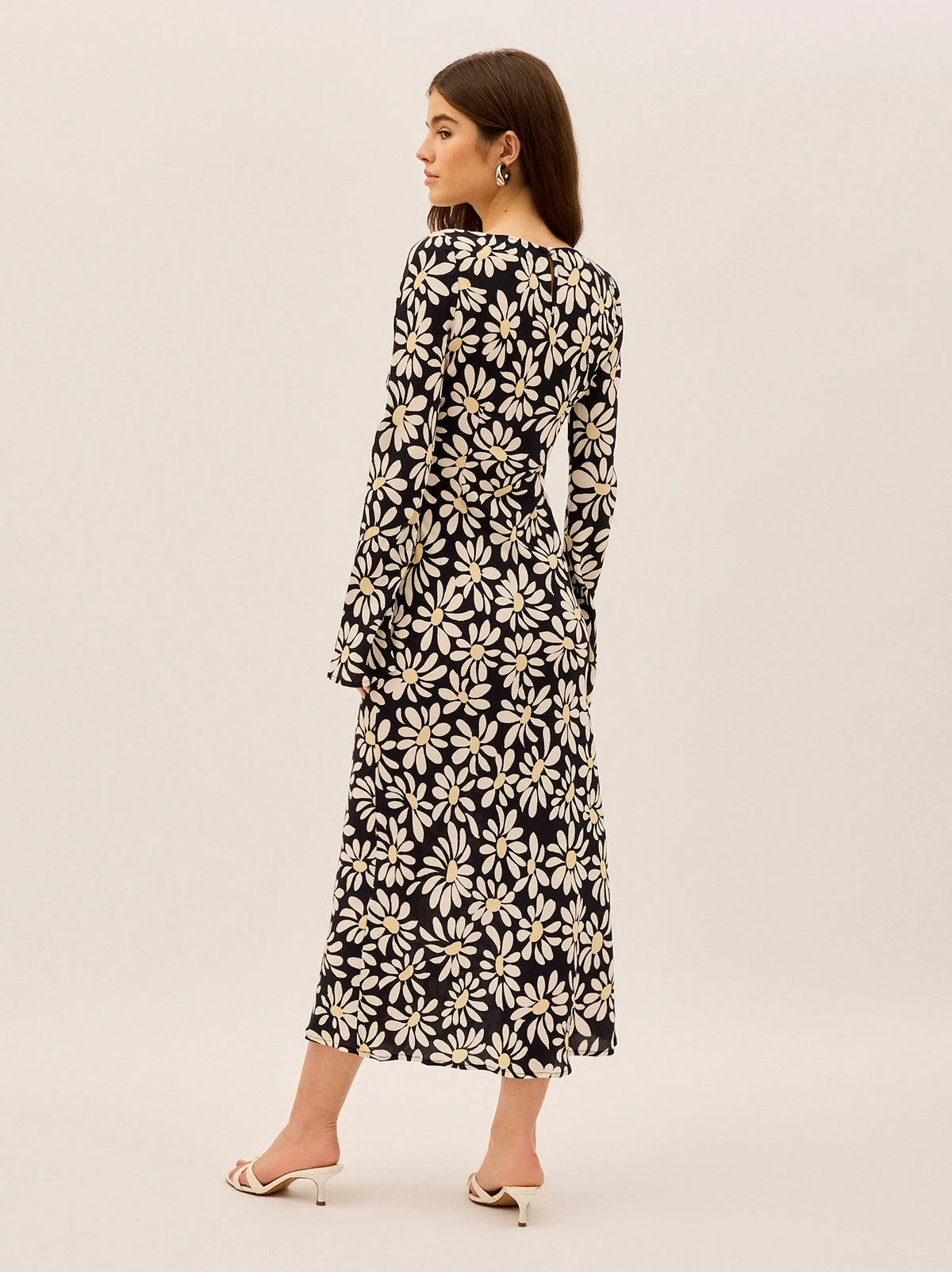 Gia Daisy Print Dress 5 Gia Daisy Print Dress - Image 5