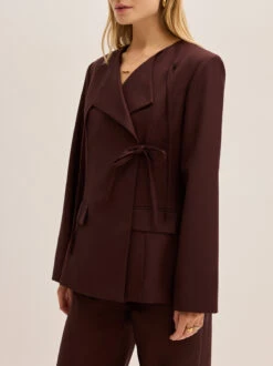 Vivienne Mocha Tailored Blazer 8 Vivienne Mocha Tailored Blazer -Kitri Studio 2404510A VIVIENNEMOCHA 05