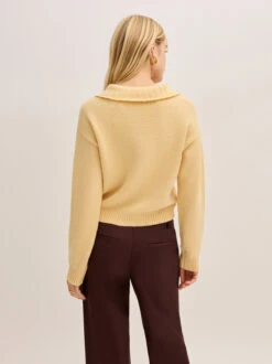 Abigail Butter Yellow Knit Cardigan 11 Abigail Butter Yellow Knit Cardigan -Kitri Studio 2404944Y ABIGAILBUTTER 05