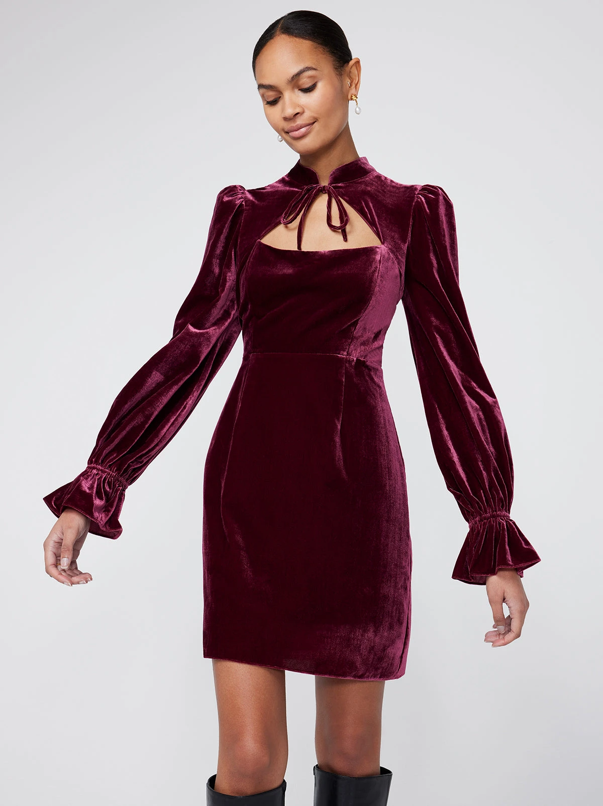 Valentina Burgundy Velvet Mini Dress 1 Valentina Burgundy Velvet Mini Dress